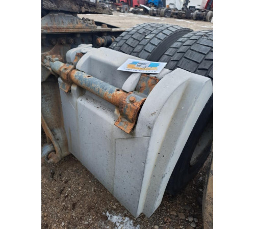 Крило заднє (передня частина, ліва сторона) Mercedes-Benz Axor 1840 Euro 3 – б/у A9305200019