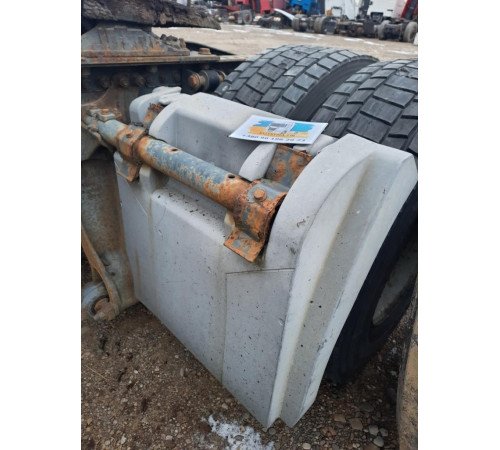 Крыло заднее (передняя часть, левая сторона) Mercedes-Benz Axor 1840 Euro 3 – б/у A9305200019