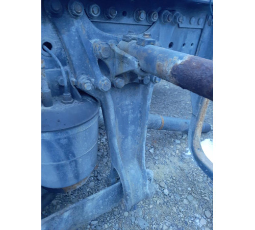 Кронштейн реактивної тяги Mercedes-Benz Axor 1840 Euro 3 – б/у A9423250109