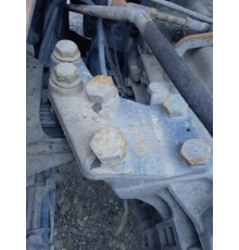 Б/у кронштейн крепления КПП (лапа) Mercedes-Benz Axor 1840 Euro 3 (Мерседес Аксор Евро 3) A9402423205, A9402423305