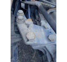 Б/у кронштейн крепления КПП (лапа) Mercedes-Benz Axor 1840 Euro 3 (Мерседес Аксор Евро 3) A9402423205, A9402423305