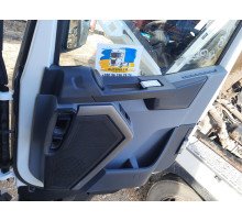 Б/у Дверна карта (обшивка) ліва/права Renault T Truck Range Gama Euro 6 (Рено Т ЕВРО 6) 7484519134, 7484519136
