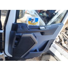 Б/у Дверна карта (обшивка) ліва/права Renault T Truck Range Gama Euro 6 (Рено Т ЕВРО 6) 7484519134, 7484519136