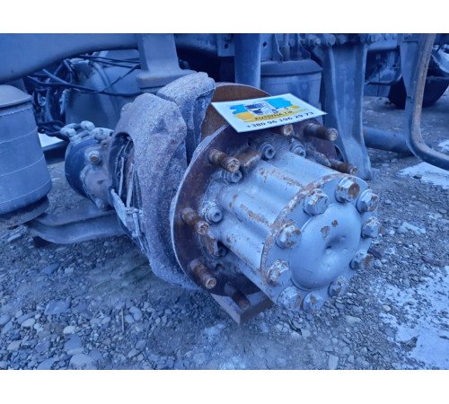 Ступица задняя Mercedes-Benz Axor 1840 Euro 3 – б/у A9603561801