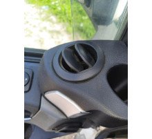 Б/у решётка (дефлектор) обдува салона MAN TGX EEV (ман тгх еев) 81619500426