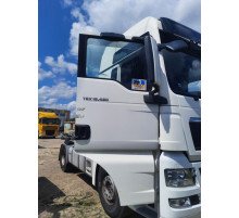 Б/у дверь правая MAN TGX EEV (ман тгх еев) 81626004118