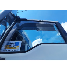 Б/у скло бокове лівих дверей MAN TGX EEV (ман тгх еев) 81626456043