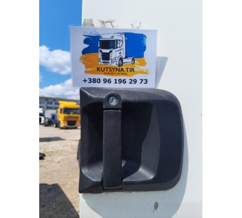 Ручка наружная правой двери MAN TGX EEV – б/у 81626416078