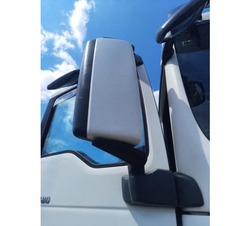 Зеркало правое MAN TGX EEV – б/у 81637306531