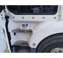 Б/у ступенька левая (большая подножка) MAN TGX EEV (ман тгх еев) 81615100827