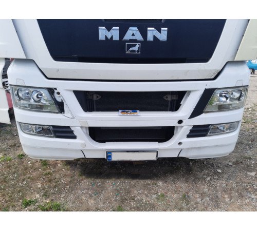 Бампер передний (пластиковая часть) MAN TGX EEV – б/у 81416100882