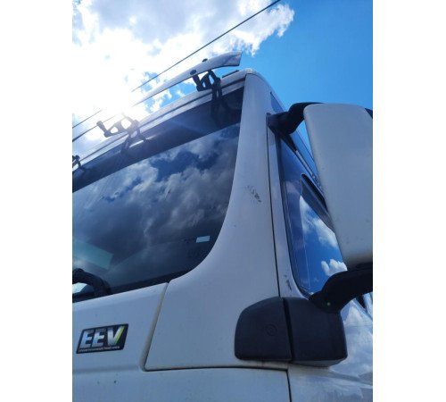 Накладка на левую стойку кабины MAN TGX EEV – б/у 81624100099