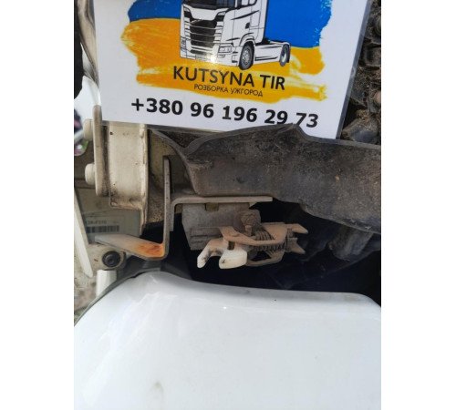 Замок капота MAN TGX EEV – б/у 81971160275