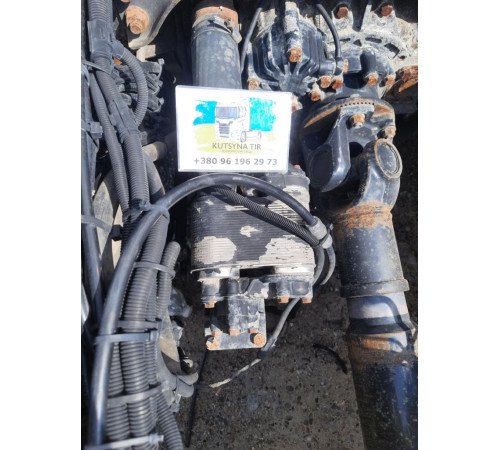 Масляный радиатор ретарды, теплообменник МКПП ZF MAN TGX EEV – б/у 81325600071