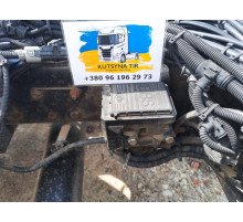 Б/у кран, модулятор EBS MAN TGX EEV (ман тгх єєв) 81521066049