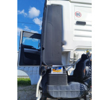 Б/у забірник повітря (короб, воздухан) на кабіні MAN TGX EEV (ман тгх єєв) 81082010517