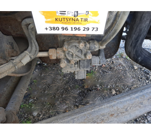 Клапан регулювання тиску ABS MAN TGX EEV (ман тгх єєв) – б/у 81524526039