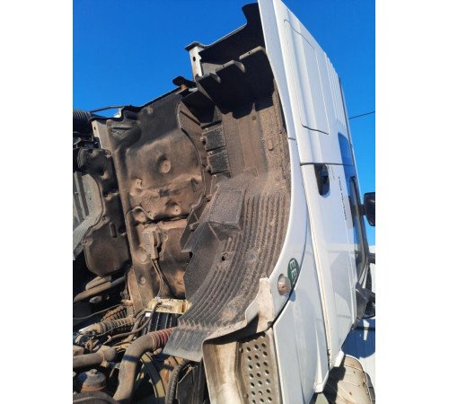 Крило кабіни переднє праве MAN TGX EEV (ман тгх єєв) – б/у 81612300208