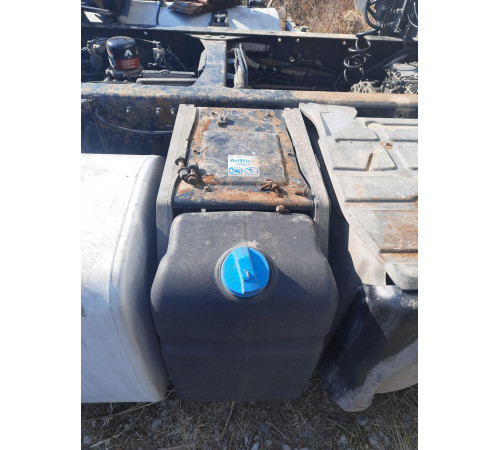 Б/у Бак адблю (AdBlue) Renault T Truck Range Gama Euro 6 (Рено Т ЕВРО 6) 7421219302