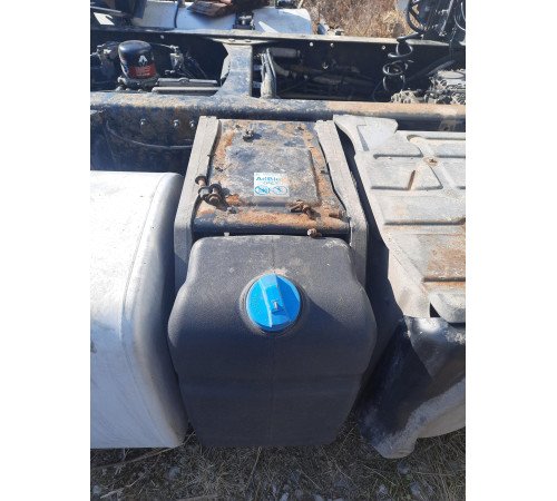 Б/у Бак адблю (AdBlue) Renault T Truck Range Gama Euro 6 (Рено Т ЕВРО 6) 7421219302