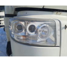 Б/у Фара основного світла права Renault Premium EEV DXI11 (Рено Преміум ДХІ11 ЄЕВ) 7482588692
