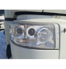 Б/у Фара основного світла права Renault Premium EEV DXI11 (Рено Преміум ДХІ11 ЄЕВ) 7482588692