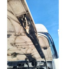 Б/у Замок капота Renault Premium EEV DXI11 (Рено Преміум ДХІ11 ЄЕВ) 7482690386