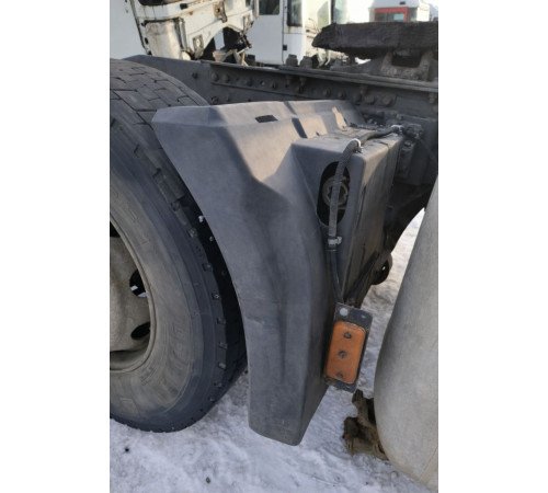 Крило заднє праве (передня частина) Renault Premium EEV DXI11 — б/у 7421094392