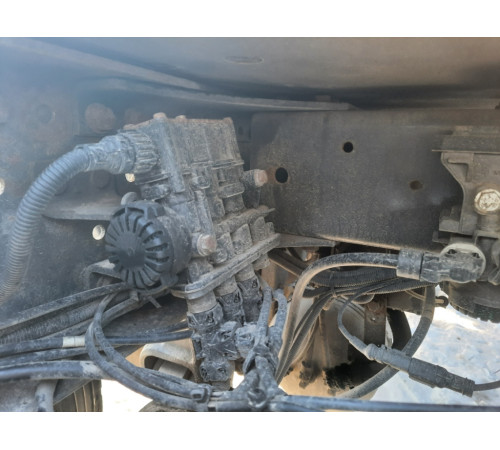 Кран управления пневмоподвеской ECAS Renault Premium EEV DXI11 — б/у 7421083660