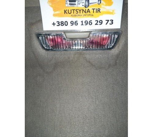 Плафон (фонарь) салона Volvo FH4 Euro 6 — б/у 82151260