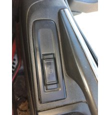 Б/у Кнопка правого, пасажирського склопідіймача Volvo FH4 Euro 6 (Вольво ФШ4 Євро 6) 22154240