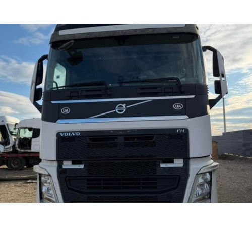 Капот Volvo FH4 Euro 6 – б/у 82154773