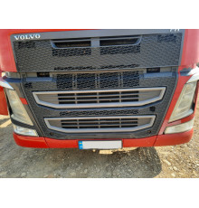 Б/у Вставки решітки радіатора Volvo FH4 Euro 6 (Вольво ФШ4 Євро 6) 82220161