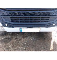 Б/у Центральна губа бампера Volvo FH4 Euro 6 (Вольво ФШ4 Євро 6) 82090733