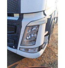 Б/у Облицювання/окуляр фари лівий Volvo FH4 Euro 6 (Вольво ФШ4 Євро 6) 82882834