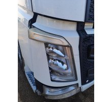 Б/у Облицювання/окуляр фари правий Volvo FH4 Euro 6 (Вольво ФШ4 Євро 6) 82882832
