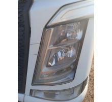 Б/у Фара основного света левая Volvo FH4 Euro 6 (Вольво ФШ4 Евро 6) 22239219