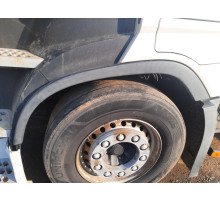 Б/у Накладка на переднє крило (півмісяць) Volvo FH4 Euro 6 (Вольво ФШ4 Євро 6) 84096591