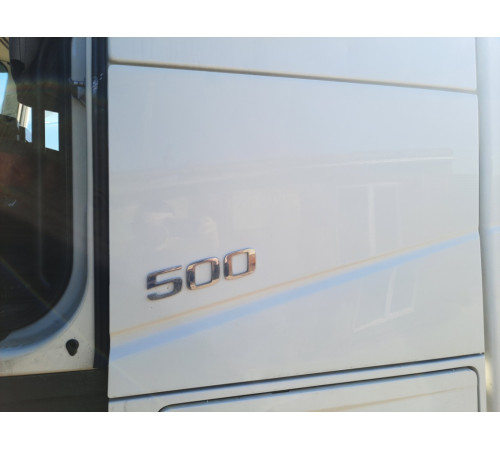 Крышка бомболюка (инструментального ящика) левая Volvo FH4 Euro 6 – б/у 82097100