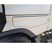 Б/у Продовження ступеньки/крила ліве Volvo FH4 Euro 6 (Вольво ФШ4 Евро 6) 84029888