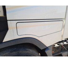Б/у Продовження ступеньки/крила ліве Volvo FH4 Euro 6 (Вольво ФШ4 Евро 6) 84029888