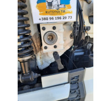 Б/у Замок капота лівий Volvo FH4 Euro 6 (Вольво ФШ4 Евро 6) 82232959