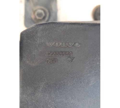 Замок капота Volvo FH4 Euro 6 – б/у 82208559