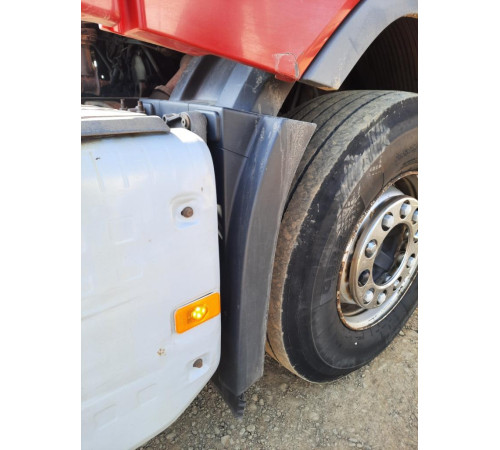Крило переднє (задня частина) Volvo FH4 Euro 6 – б/у 82637695