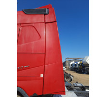 Б/у Спойлер кабины левый Volvo FH4 Euro 6 (Вольво ФШ4 Евро 6) 21458384