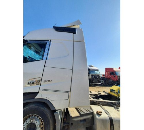 Комплект спойлеров кабины Volvo FH4 Euro 6 – б/у
