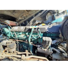 Б/у Трубка вентиляции картерных газов Volvo FH4 Euro 6 (Вольво ФШ4 Евро 6) 21718154