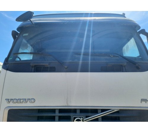 Панель жабо Volvo FH13 Euro 5 – б/у 20769628