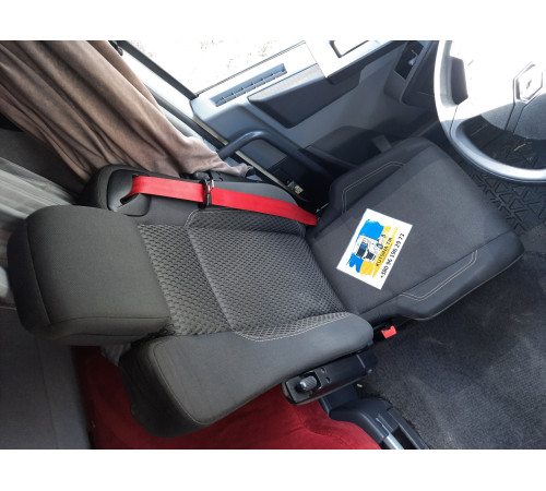 Б/у Водительское сиденье (левое, пилот) Renault T Truck Range Gama Euro 6 (Рено Т ЕВРО 6) 7421275866, 7421275915