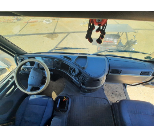 Торпедо (панель приладів) Volvo FH13 Euro 5 – б/у